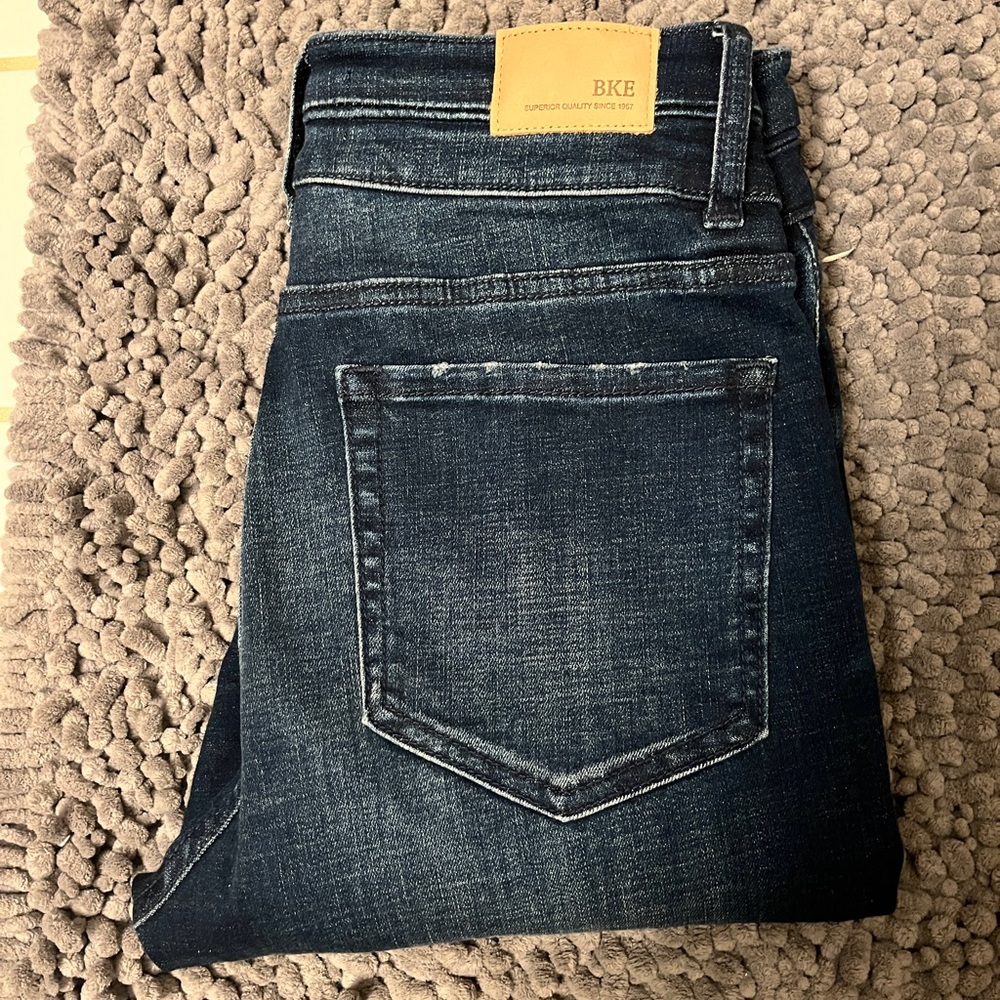 BKE Denim - Billie. Ankle skinny. 29” waist, 31 1/2” inseam.